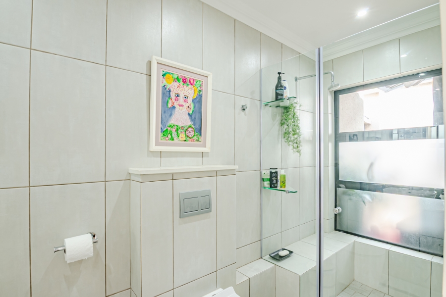 4 Bedroom Property for Sale in Pecanwood Estate North West